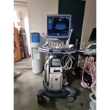 baadae_4238494ced4e43cc981bac7445a03716mv2