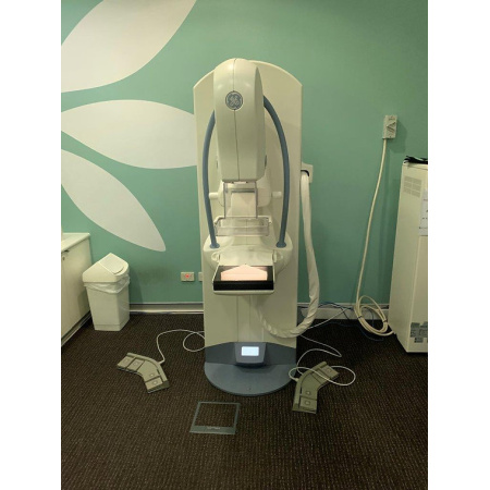 bfb778_decc2d2304094132b1e7a66e4fb3a2femv2